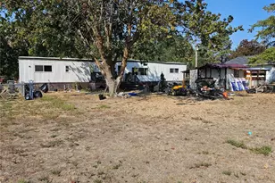 302 Main St, Oroville, WA 98844 - Photo 2