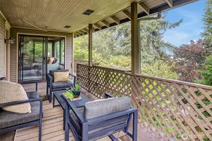 9733 Arrowsmith Ave S, Seattle, WA 98118 - Photo 8