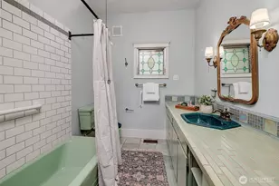 9733 Arrowsmith Ave S, Seattle, WA 98118 - Photo 18