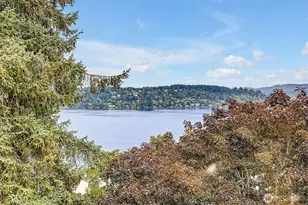 9733 Arrowsmith Ave S, Seattle, WA 98118 - Photo 26