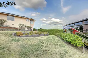 1451 Sloan Pl, Camano Island, WA 98282 - Photo 32