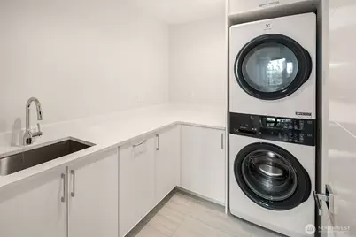 286 118th Avenue SE, Bellevue, WA 98005 - Photo 22