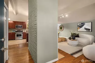 18710 64th Ave W, Lynnwood, WA 98037 - Photo 4