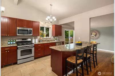 18710 64th Avenue W, Lynnwood, WA 98037 - Photo 16