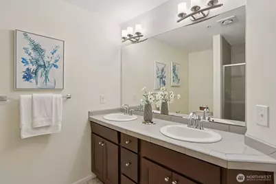 10176 156th Court NE #102, Redmond, WA 98052 - Photo 16