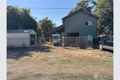 811 Lincoln Avenue, Cle Elum, WA 98943 - Photo 1