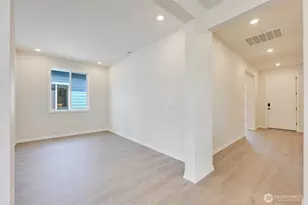 14824 206th Ave E, Bonney Lake, WA 98391 - Photo 10