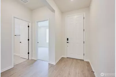 14824 206th Avenue E #2552, Bonney Lake, WA 98391 - Photo 2