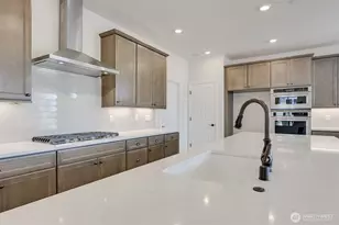 14824 206th Ave E, Bonney Lake, WA 98391 - Photo 12