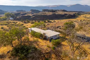 605 NW 23 Rd, Soap Lake, WA 98851 - Photo 6