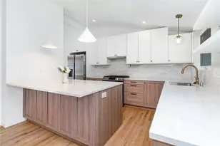 8428 NE 132nd Pl, Kirkland, WA 98034 - Photo 10