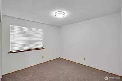 15719 63rd Street Ct E, Sumner, WA 98390 - Photo 12