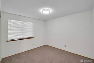 15719 63rd St Ct E, Sumner, WA 98390 - Photo 12