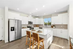 9413 Chief Leschi Street SE, Yelm, WA 98597 - Photo 10