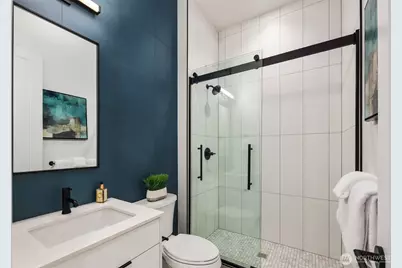 14140 SE 8th Street, Bellevue, WA 98007 - Photo 18