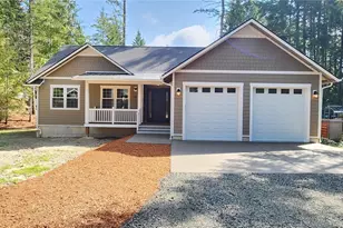 21 E Eastwood Ln, Union, WA 98592 - Photo 1