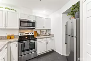 1940 S 368th Pl, Federal Way, WA 98003 - Photo 12