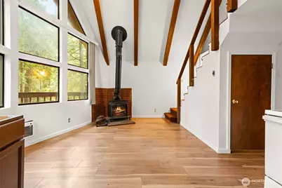 17731 Beachside Drive SE, Yelm, WA 98597 - Photo 4