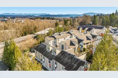 15212 NE 81st Way #103, Redmond, WA 98052 - Photo 32