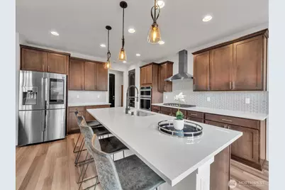 2002 106th Avenue SE, Lake Stevens, WA 98258 - Photo 8