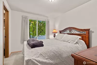 2631 Club Court #305, Mount Vernon, WA 98273 - Photo 16