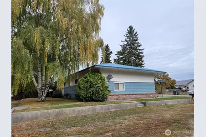 615 5th Street, Oroville, WA 98844 - Photo 1