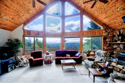 378 Burnt Ridge Road, Onalaska, WA 98570 - Photo 4