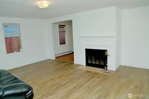 12037 71st Ave S, Seattle, WA 98178 - Photo 2