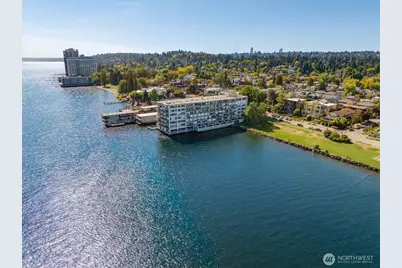 2040 43rd Avenue E #402, Seattle, WA 98112 - Photo 32