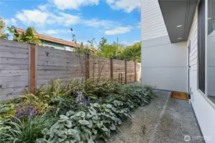 814 NW 54th St, Seattle, WA 98107 - Photo 24