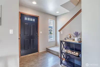 2202 Maryhill Street SE, East Wenatchee, WA 98802 - Photo 2