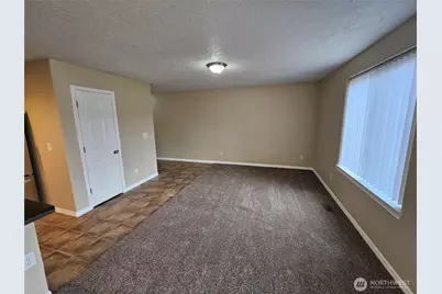 307 Baltimore Street, Longview, WA 98632 - Photo 8