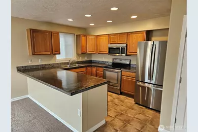 307 Baltimore Street, Longview, WA 98632 - Photo 2