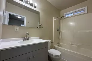 329 24th St, Longview, WA 98632 - Photo 10