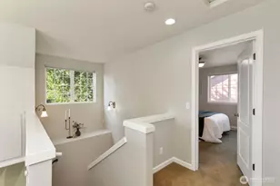 32 NE Sunset St, Poulsbo, WA 98370 - Photo 16