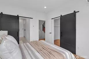 429 19th Ave E, Seattle, WA 98112 - Photo 10