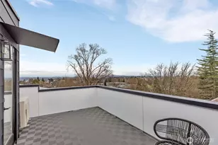 429 19th Ave E, Seattle, WA 98112 - Photo 14