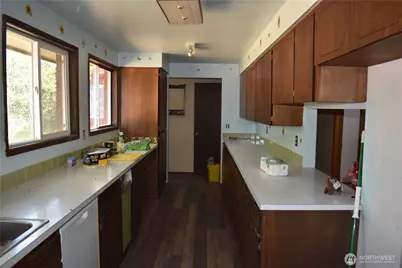 1027 Kuehne Road, Keller, WA 99140 - Photo 38