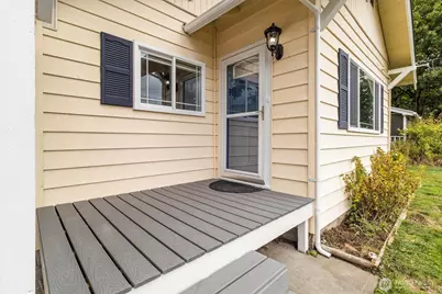 310 Second Street, Sumas, WA 98295 - Photo 2