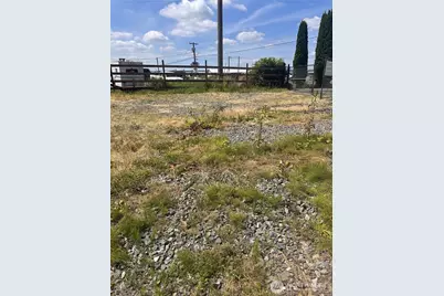 9813 Airport Way, Snohomish, WA 98296 - Photo 12