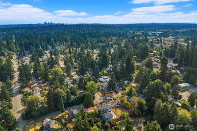 2030 NE 123rd Street, Seattle, WA 98125 - Photo 30