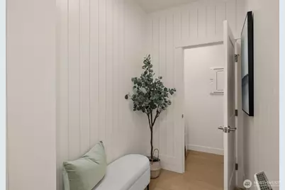 7335 21st Avenue NE, Seattle, WA 98115 - Photo 32