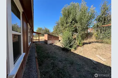 920 Castle Avenue, Winthrop, WA 98862 - Photo 36