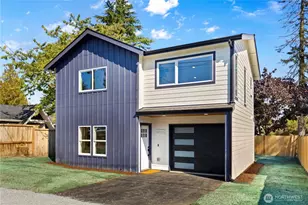 9737 Evanston Ave N, Seattle, WA 98103 - Photo 2