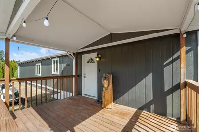 814 282nd Street E, Roy, WA 98580 - Photo 6