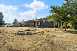 814 282nd St E, Roy, WA 98580 - Photo 36