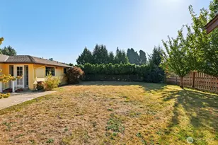 5318 91st St NE, Marysville, WA 98270 - Photo 24