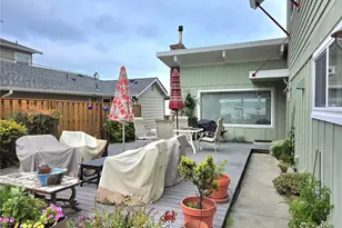 107 Utsalady Rd, Camano Island, WA 98282 - Photo 4