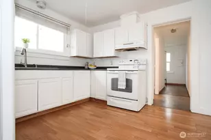 18225 SE 416th St, Enumclaw, WA 98022 - Photo 8