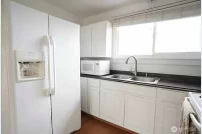 18225 SE 416th Street, Enumclaw, WA 98022 - Photo 10